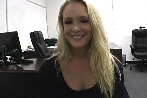 荷兰熟妇干净逼穴